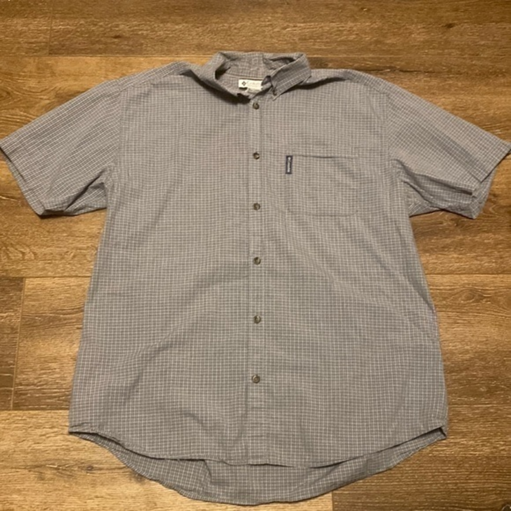 Columbia button down XL‎